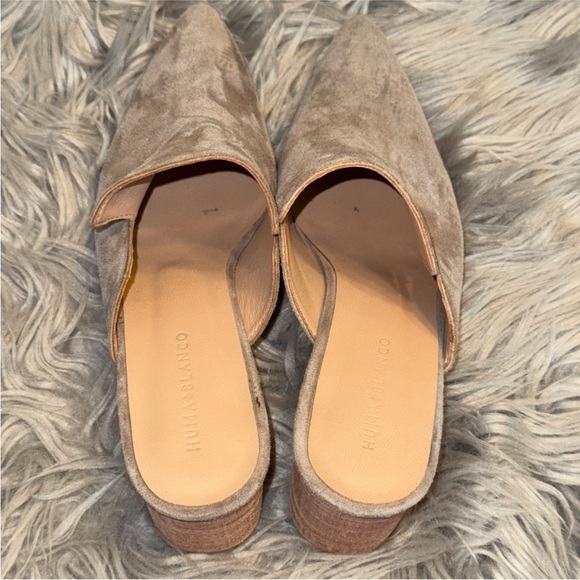 RARE Huma Blanco Pointed Toe Mule Block Heel Bone Grey Size 39 EU - Picture 7 of 10
